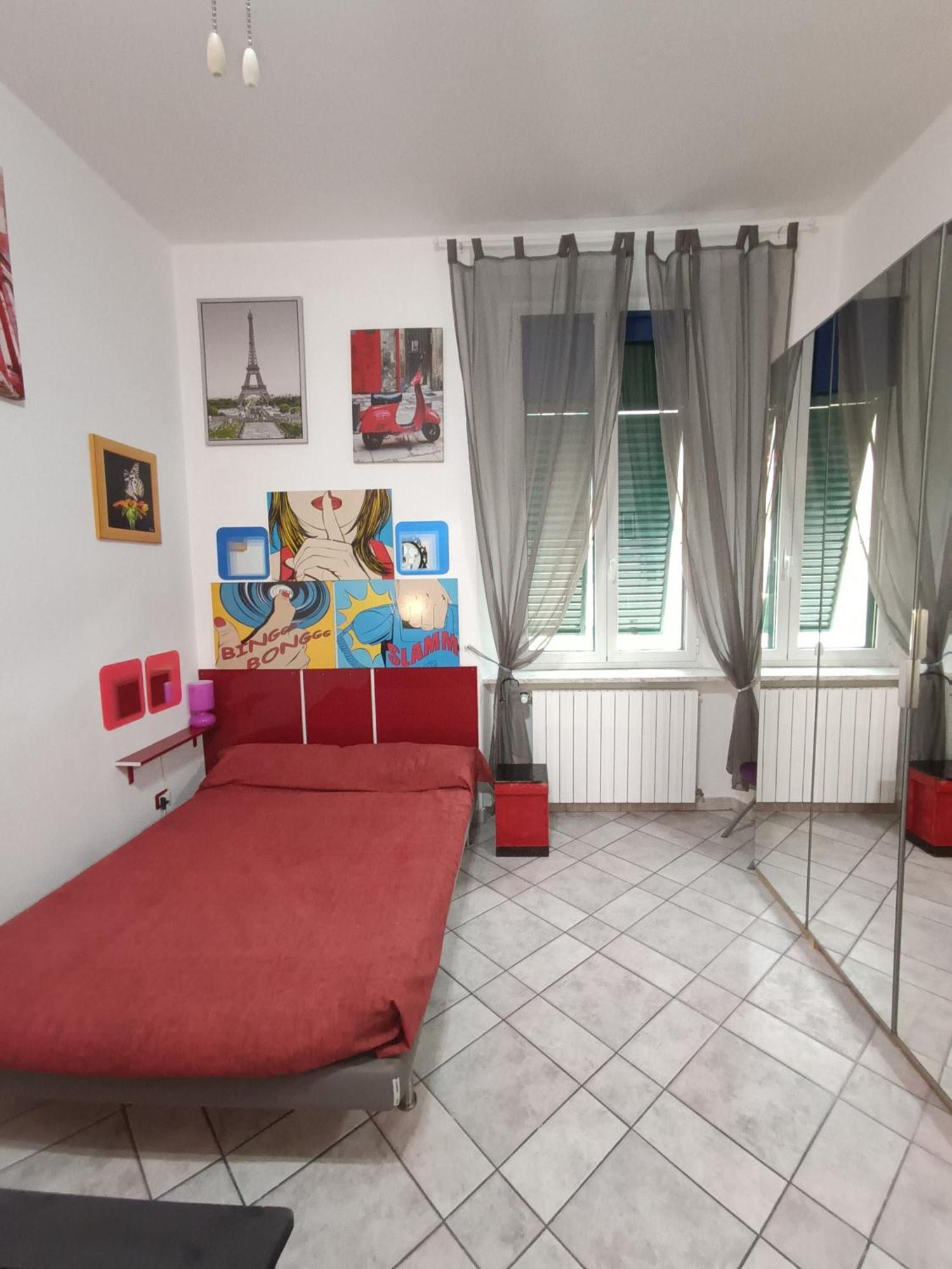Casa Vacanze Completa Di Tutto E Anche Di Piu Livorno Bagian luar foto