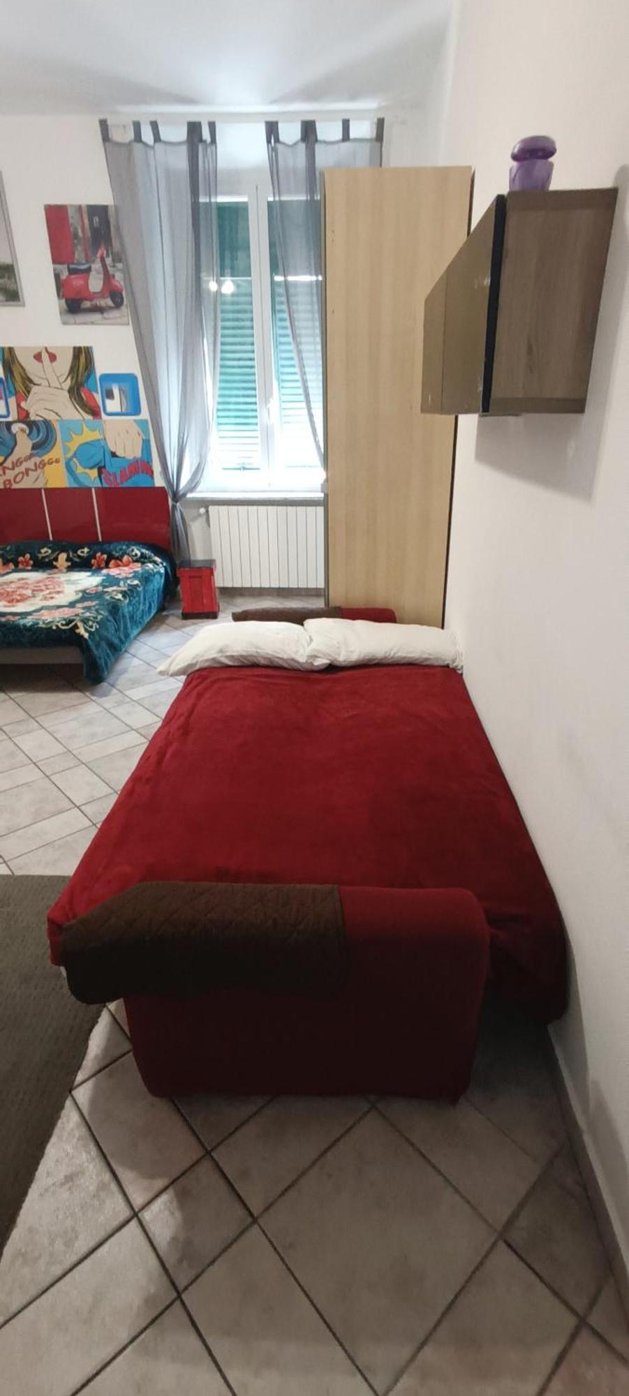 Casa Vacanze Completa Di Tutto E Anche Di Piu Livorno Bagian luar foto